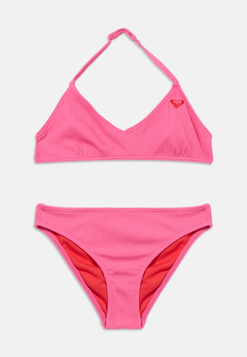 Bikini deux pièces texturé rose avec haut triangle équipé d'une bretelle à nouer ajustable autour du cou et bas assortis taille basse.