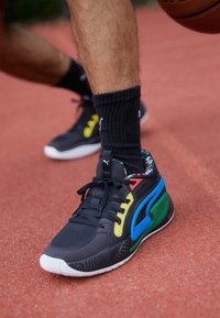 Puma Obuwie do koszykówki