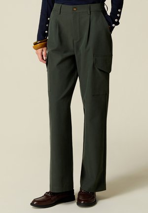 Oltre PANTALONI CARGO - Cargohose - verde militare