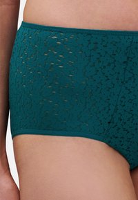 Chantelle Slip - oriental green