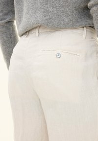 Oscar Jacobson Chino - creme white