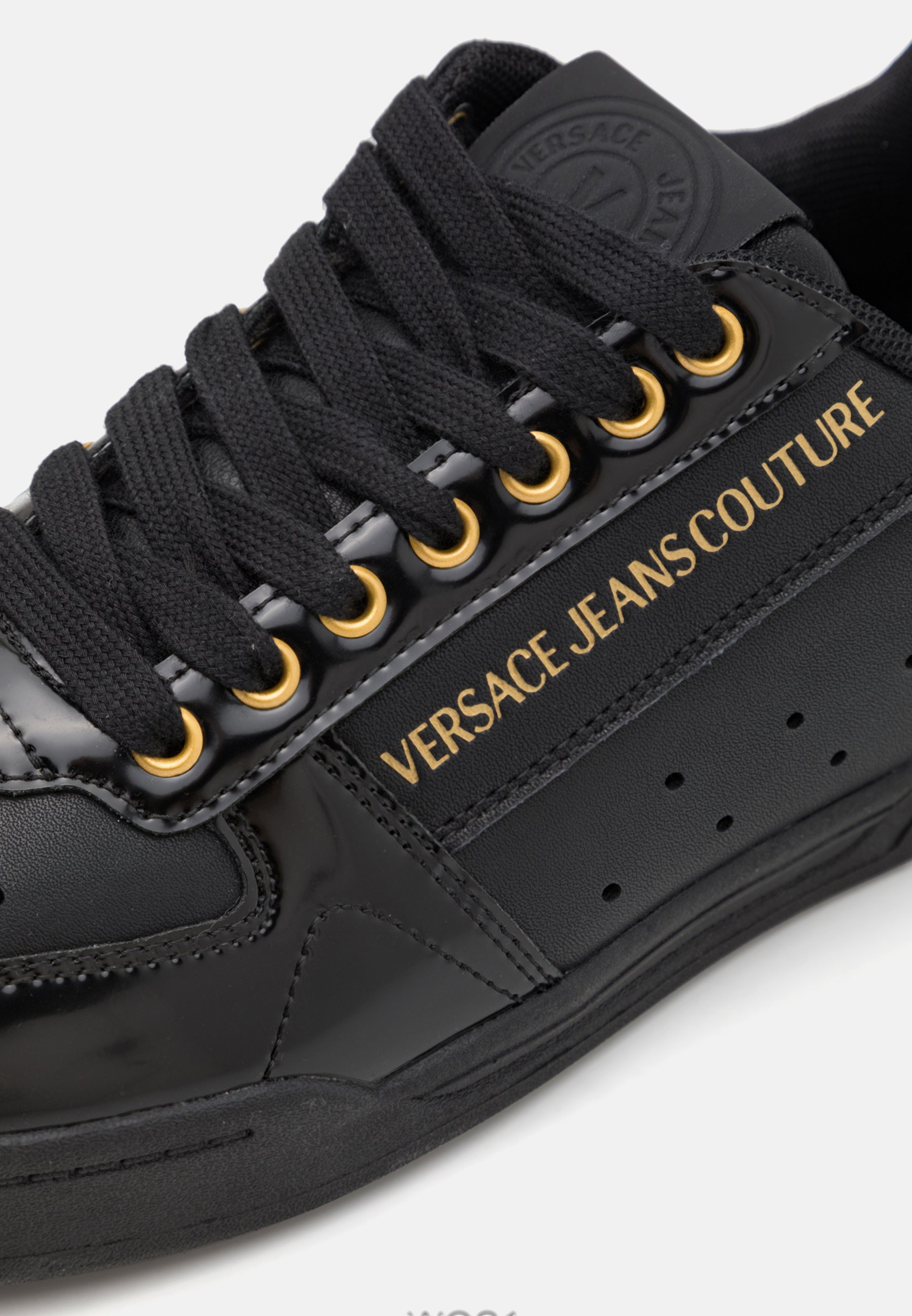 VERSACE｜SNEAKERS (Fondo Brooklyn Sneakers (77YA3SD1 ZP3 Versace Jeans Couture - Fondo Brooklyn 77YA3SD1-ZP347 White
