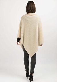 Dalle Piane Cashmere PONCHO - Cape - beige