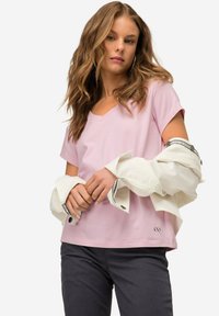 LAURASØN - T-shirt basic