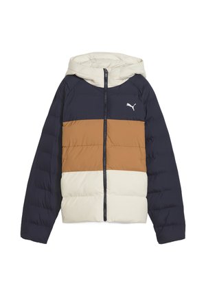 Daunenjacke mit Kapuze, ausgestattet mit einem horizontalen Farbblockdesign in Marineblau, Beige und Créme, mit Reißverschluss und auffälligem Logo auf der Brust.