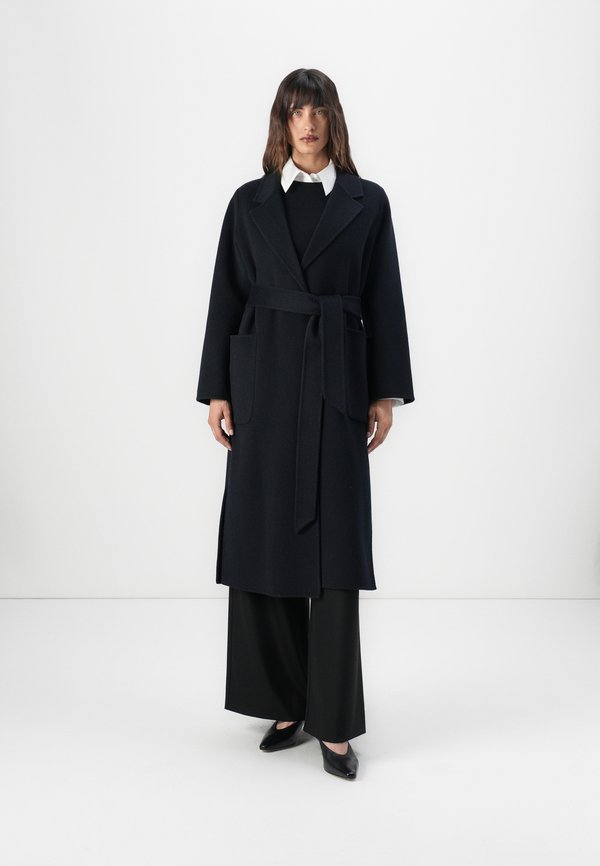 CELIA - Klassischer Mantel