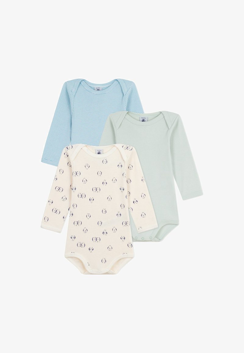 Három hosszú ujjú baba rugdalózó: egy világoskék csíkos, egy menta zöld, és egy krém színű, kis pingvinek mintájával.