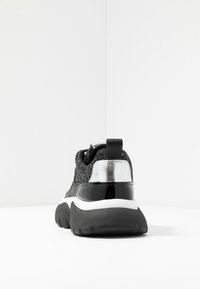 Maje Sneakers basse - black