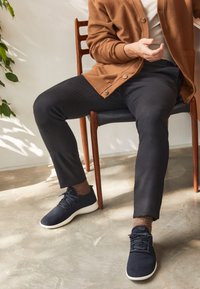 Allbirds WOOL RUNNERS - Sneakers basse - true black