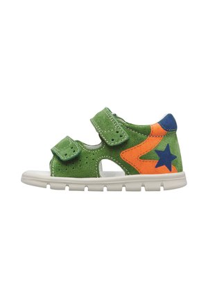 Sandalo verde per bambini con due cinturini in Velcro, dettaglio a zigzag arancione e stella blu, suola flessibile bianca.