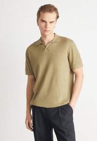 Les Deux EMMANUEL - Polo shirt - surplus green