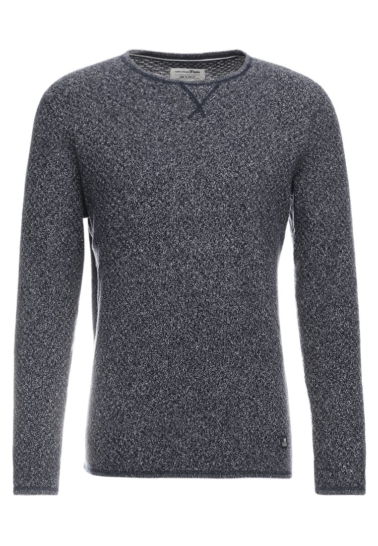 Pull à manches longues gris foncé avec un motif en maille texturée et un col rond. Présente une petite étiquette de marque en bas à gauche.