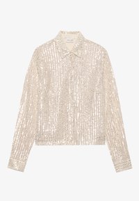 Cămașă bej cu paiete, având un guler clasic, mâneci lungi și închidere cu nasturi, cu un model de dungi verticale pe țesătură.