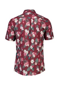 Korte mouw, bordeauxkleurig overhemd met een bloemenpatroon van roze en witte bloemen, groene bladeren en een klassieke kraag.