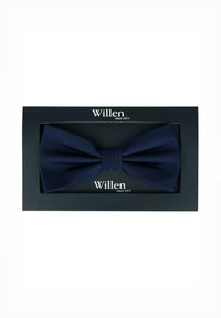 Eine marineblaue Fliege mit glatter Textur, präsentiert in einer schwarzen Box mit dem Markennamen "Willen" und dem Text "seit 1972".