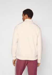 adidas Originals AJAX ICON TRACK TOP - Klubbkläder - halo ivory