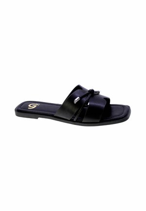 Sandalo slip-on nero con suola piatta, ampie fasce frontali e dettaglio decorativo con lacci annodati sulla parte superiore.