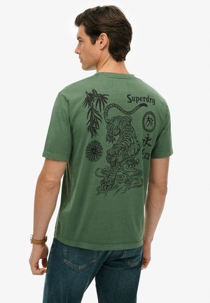 Superdry & Co TOKYO NARRATIVE LOOSE - Print T-shirt - ice green
