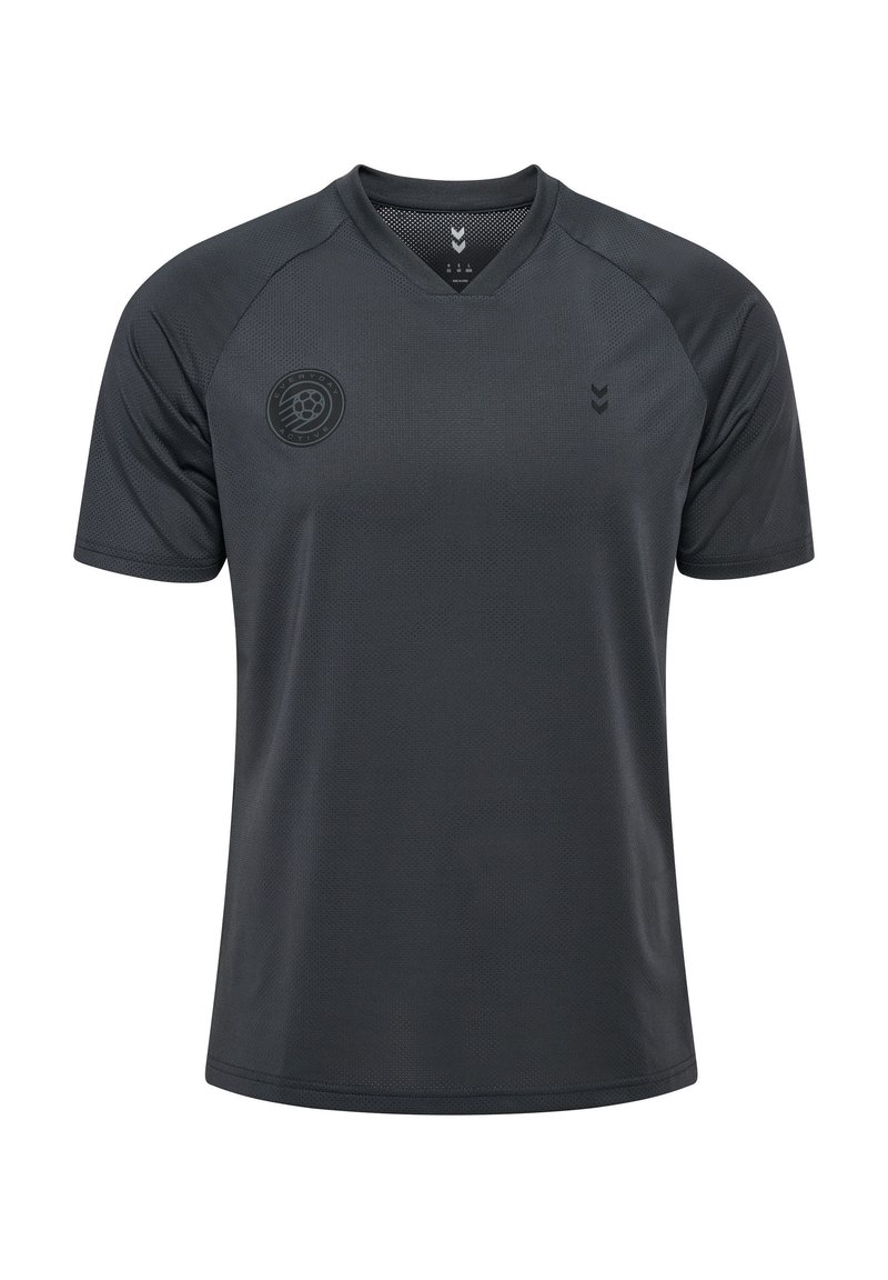 Donkergrijze sporttrui met V-hals, korte mouwen, mesh panelen en een logo op de linkerkant van de borst. Gladde, vochtregulerende stof.