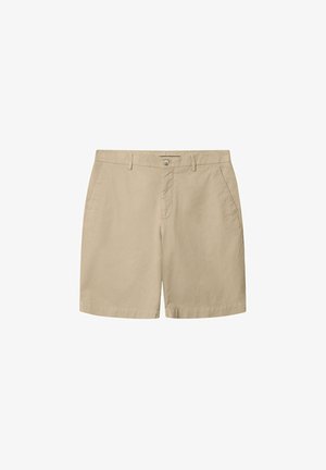 Beige Baumwollshorts mit flachem Vorderteil, Knopfverschluss, zwei Seitentaschen und glatter, sauberer Textur. Einfaches Design ohne Muster.