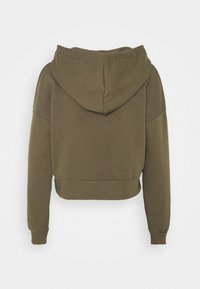 Felpa corta verde oliva con cappuccio regolabile, maniche lunghe, polsini a costine, realizzata in tessuto morbido e caratterizzata da un design senza cuciture sul retro.