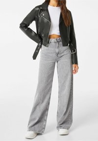Bershka Veste en similicuir - black