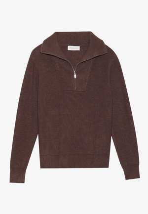 Pulover tricotat ribbed de culoare maro, cu guler cu fermoar de tip mock, mâneci lungi și o margine ușor scurtată. Textură moale, design minimal.