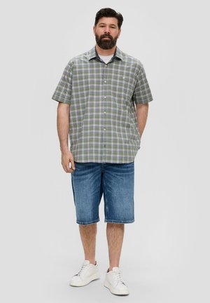 s.Oliver REGULAR: GEMUSTERTES KURZARM MIT BRUSTTASCHE - Shirt - olivgrün