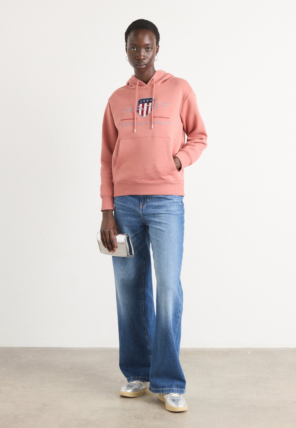 ARCHIVE SHIELD HOODIE