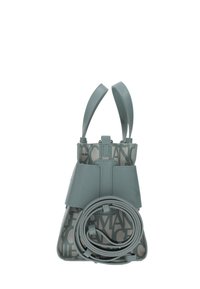 Borsa a tracolla verde con una superficie liscia, caratterizzata da un motivo con logo sui lati e due manici superiori. Include una tracolla regolabile.