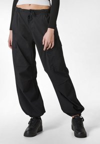 Deha Broek - black