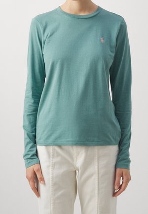 Long sleeved top - green