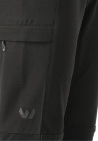 Whistler Housut - black