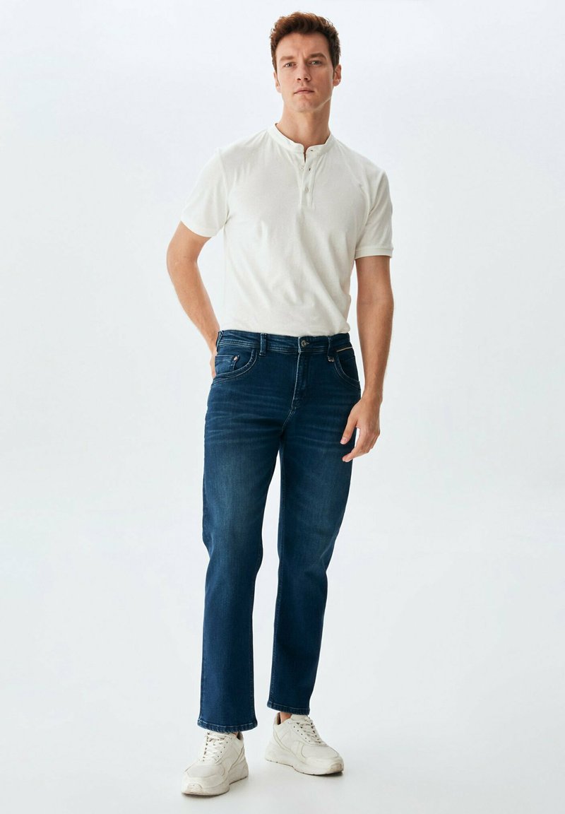 LTB Straight leg jeans donkerblauw