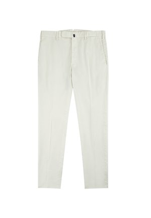Pantalons beige clair en tissu doux. Coupe ajustée avec une taille plate, fermeture éclair et deux poches latérales. Texture lisse et détails minimaux.