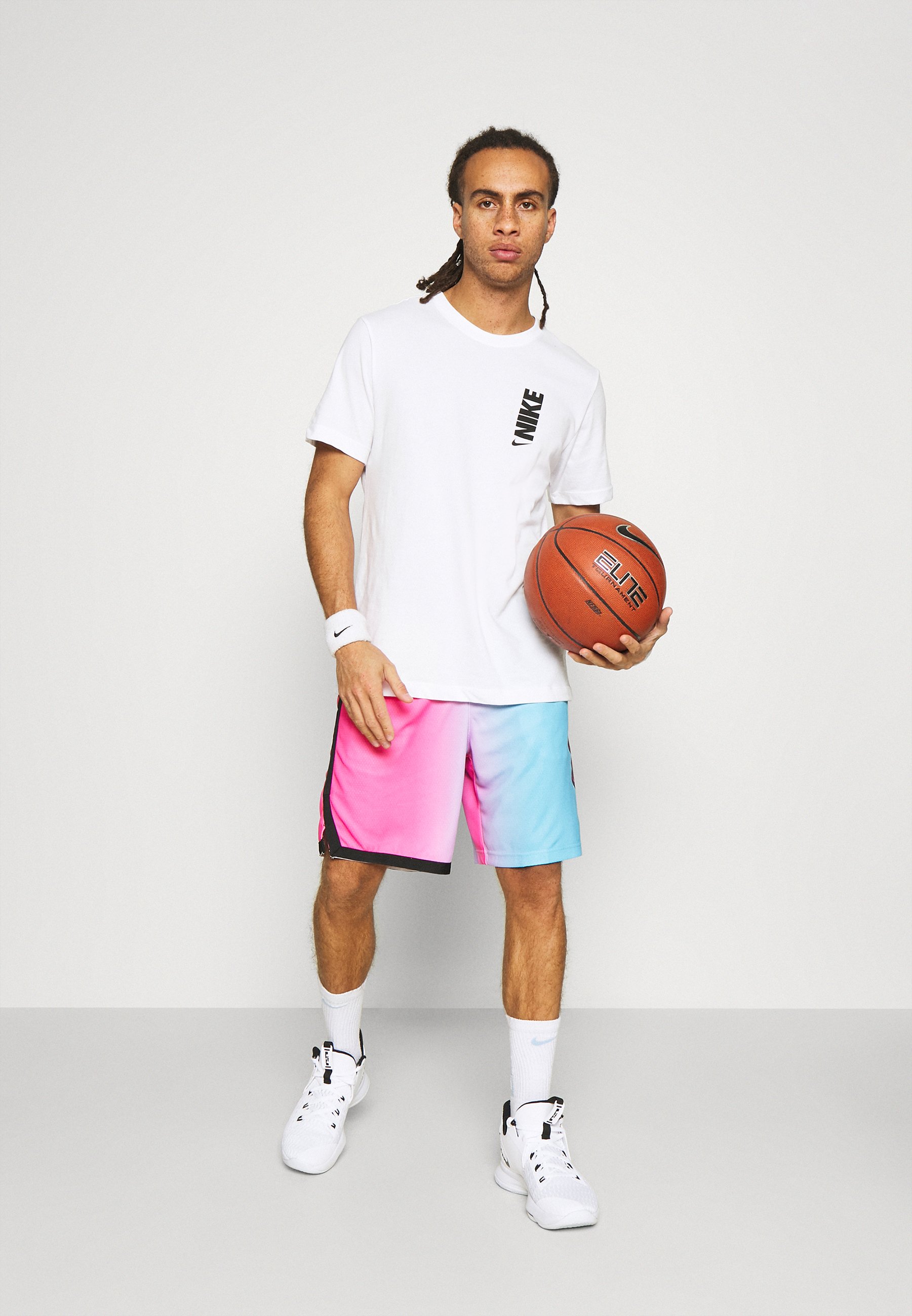 Nike Performance NBA MIAMI HEAT CITY EDITION SWINGMAN - Pantaloncini  sportivi - laser fuchsia/blue gale/black/fuxia - Zalando.it