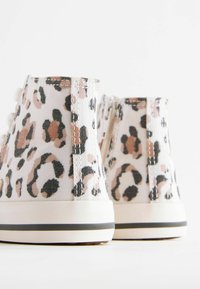 Next HIGH TOP TRAINERSFIT (F) - Kõrge servaga tossud - white tan brown animal print