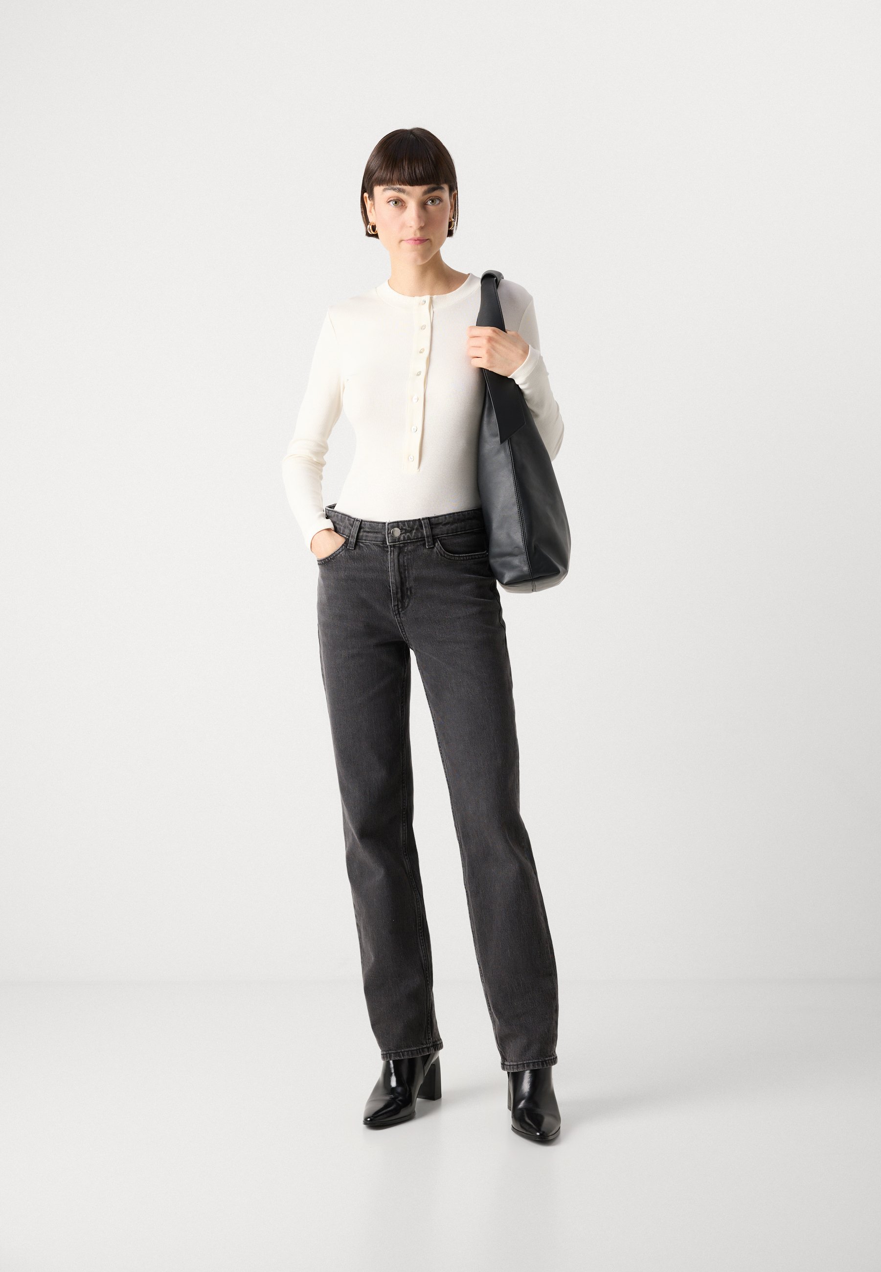 Lindex TROUSERS NEA - Tiesaus kirpimo džinsai - black denim/juoda