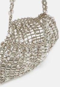 Cras LISECRAS BAG - Kézitáska - silver-coloured