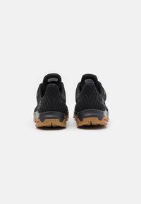 Salomon OUTBOUND PRISM GTX - Sapatos de caminhada - black