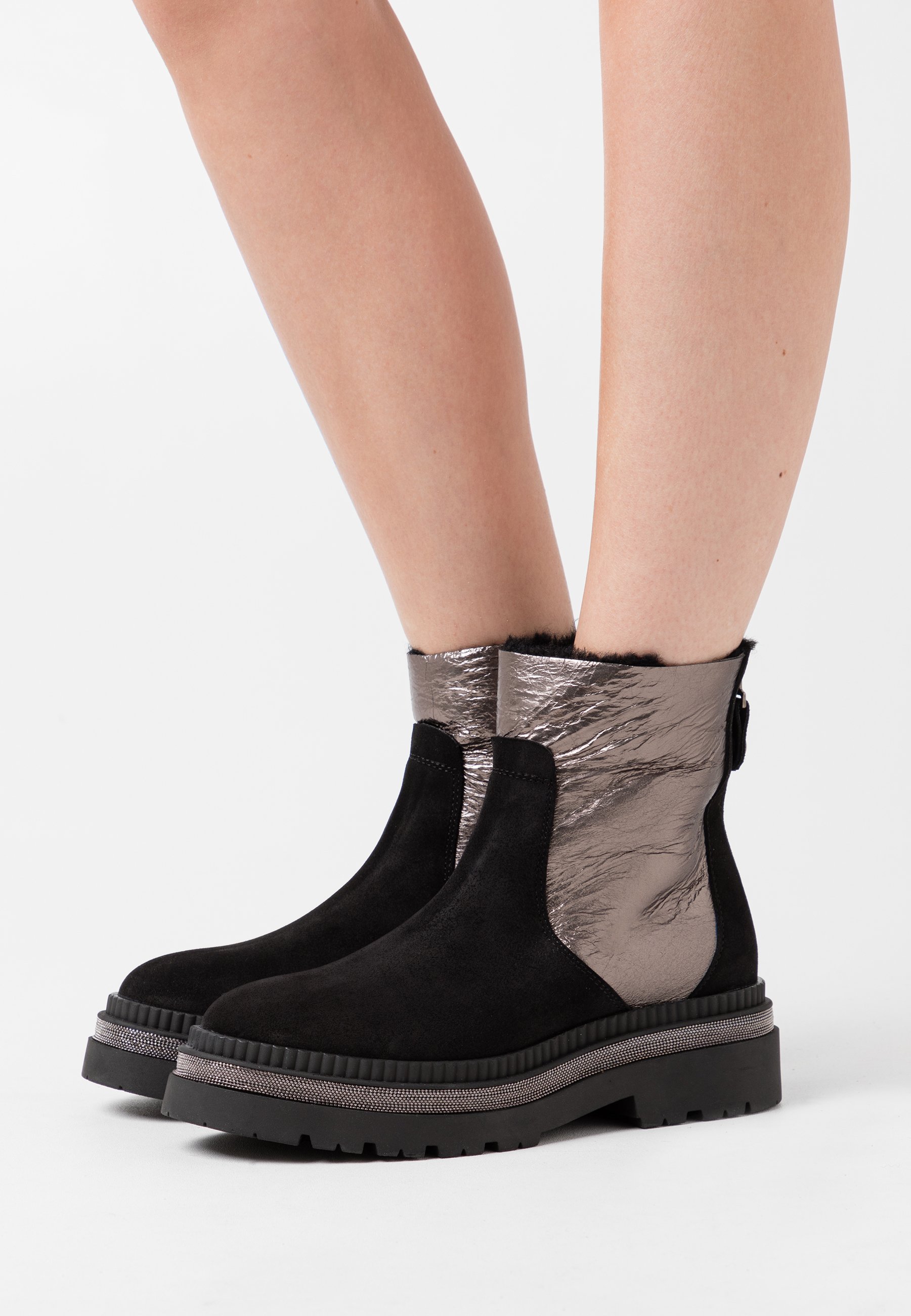 alpe ankle boots