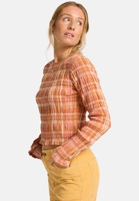 Lichtgewicht, cropped top met getextureerde plooien in oranjetinten en roze, met lange mouwen en een ronde halslijn.