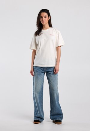 America Today, T-SHIRTS & TOPS - Print T-shirt - white