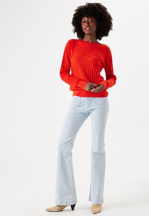 Garcia Flared Jeans - bleached