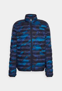 Steppjacke mit blau-schwarzem Camouflage-Muster, Reißverschluss, Stehkragen und elastischen Bündchen mit gesteppter Textur.