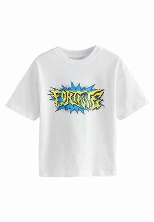 T-shirt blanc à manches courtes avec un graphisme texte "Fortnite" coloré bleu et jaune de style bande dessinée au centre.