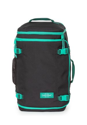 Sort rektangulær Eastpak rygsæk med turkis lynlåse, spænder, håndtag og logo-patch, der har sidelomme i net og kompressionsstropper.
