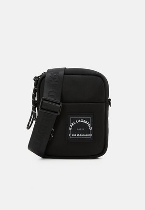 CROSSBODY - Taška s příčným popruhem - black