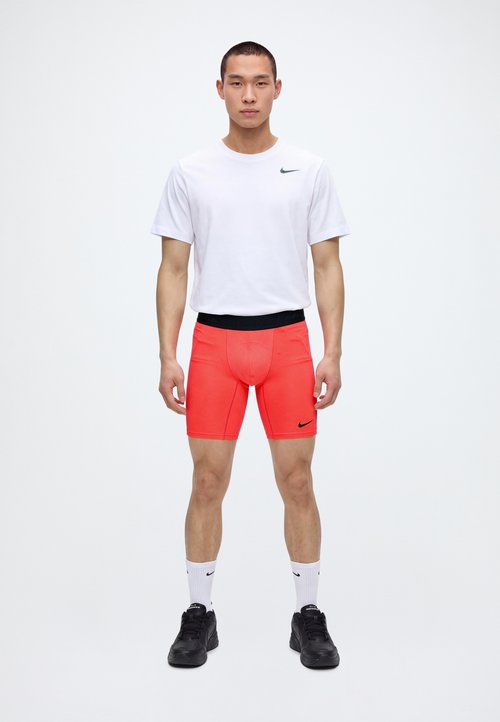 Nike Pro — photo 2