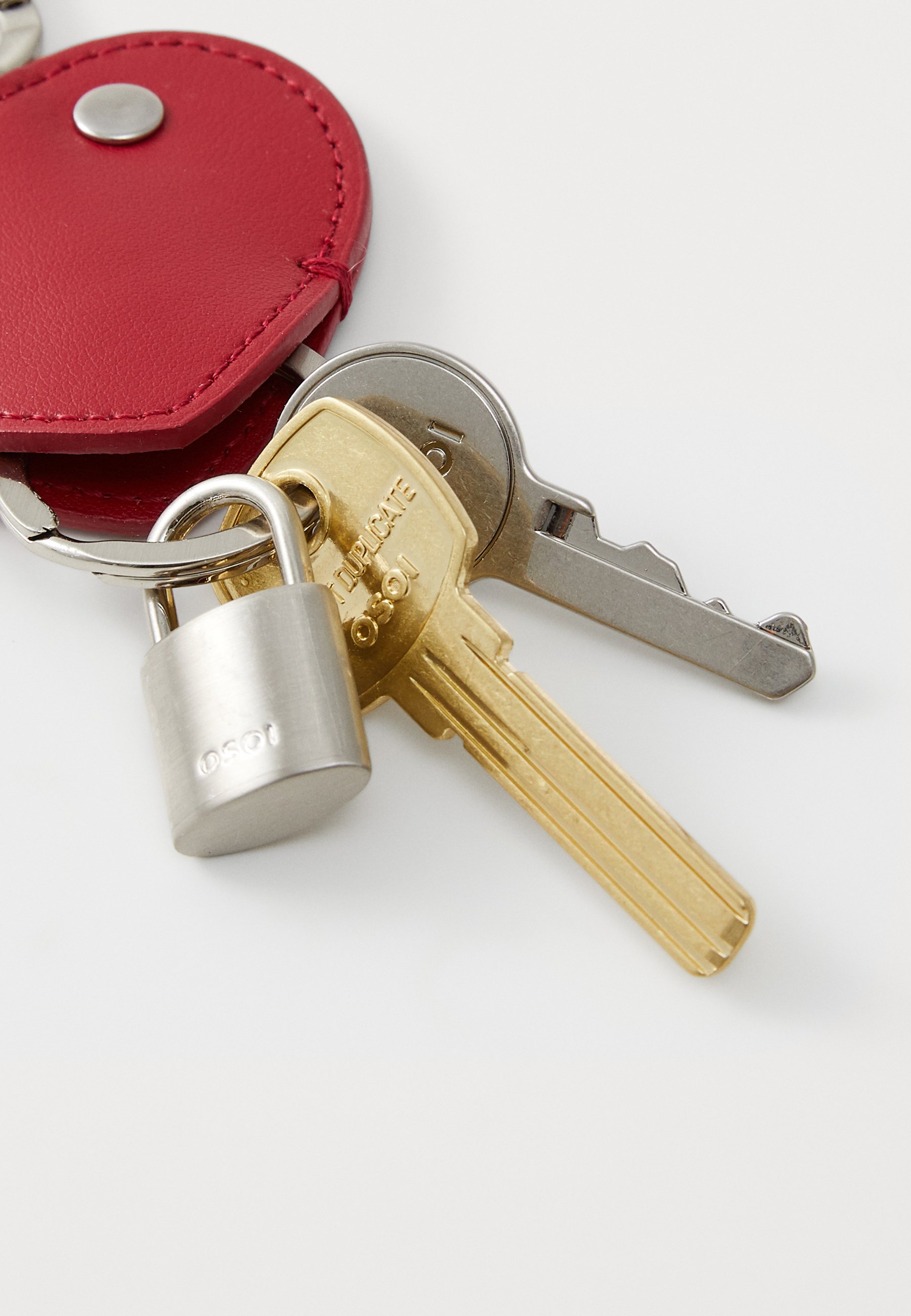 【OSOI】韓国人気★HEART FLAT KEY RING HEART FLAT KEY RING [BLACK] - OSOI